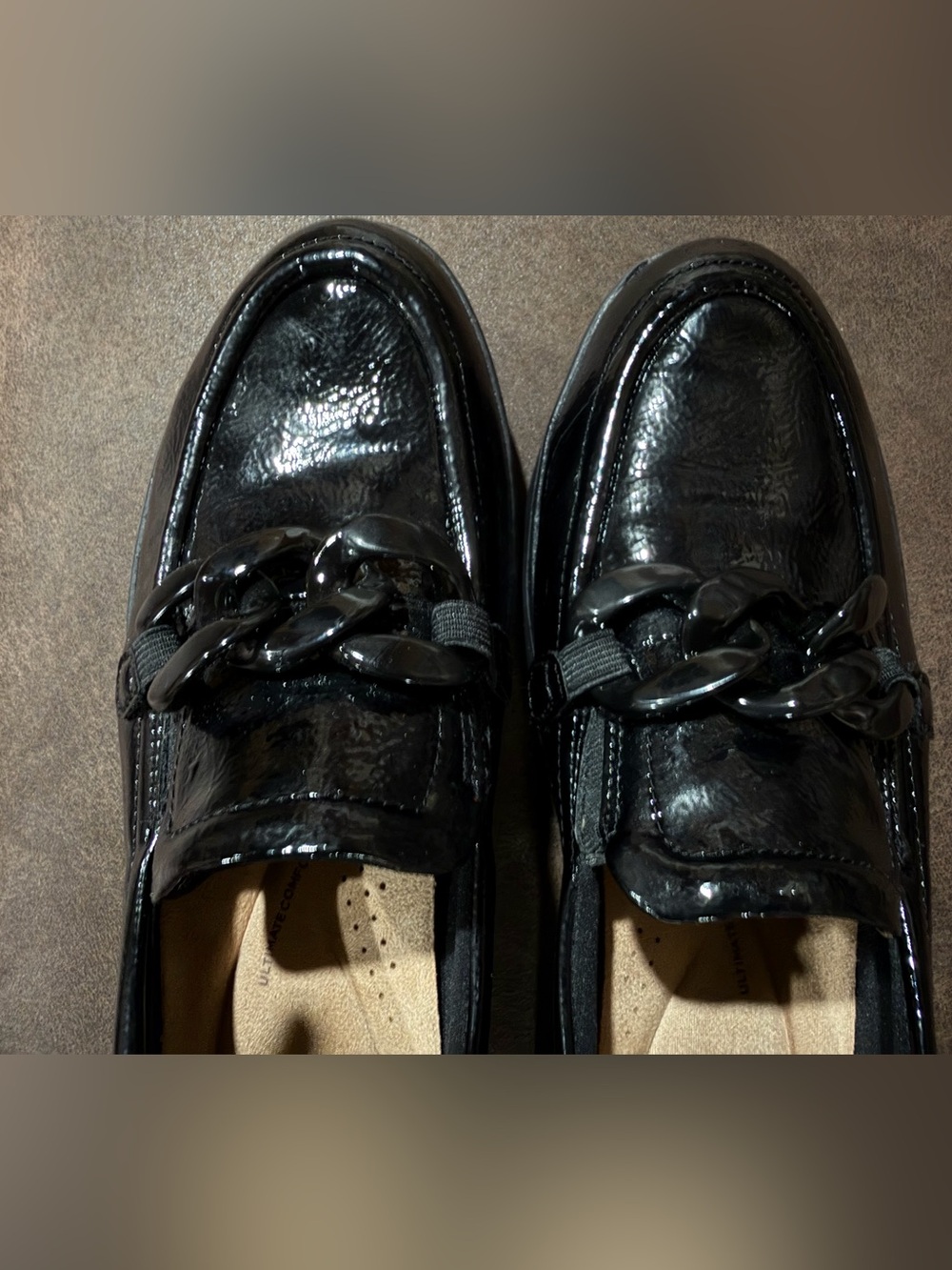 Clarks Collection Zylah May Black Crinkle Patent Chain Loafers